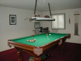 aimg8.exs.cx_img8_2811_poolroom5x7.jpg