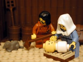 awww.thebricktestament.com_the_gospels_jesus_is_born_02_lk02_07.jpg