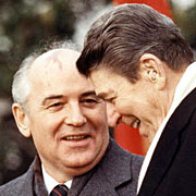 aimages.usatoday.com_money__photos_2004_06_11_reagan_gorbachev.jpg