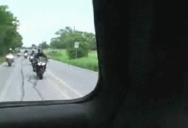 aist1_2.filesor.com_pimpandhost.com_6_0_8_8_60887_N_D_g_w_NDgw_Bike_20Stoppie.gif