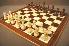 awww.oocities.org_bewise.chessets_pics_BritishStauntonWoodChessSet.jpg