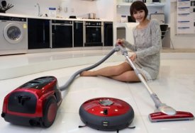 awww.jefraskin.com_wp_content_uploads_2010_12_samsung_vacuum_cleaner.jpg