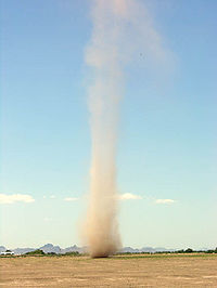 aupload.wikimedia.org_wikipedia_commons_thumb_4_43_Dust_devil.jpg_200px_Dust_devil.jpg