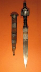 ai5.photobucket.com_albums_y187_sparkchaser1998_tuaregdagger.jpg