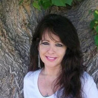 lindaannjones